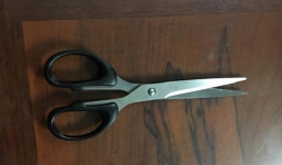 Vụ chủ nhà nghỉ tử vong khi bị mời lên làm việc: Thông tin chính thức từ công an